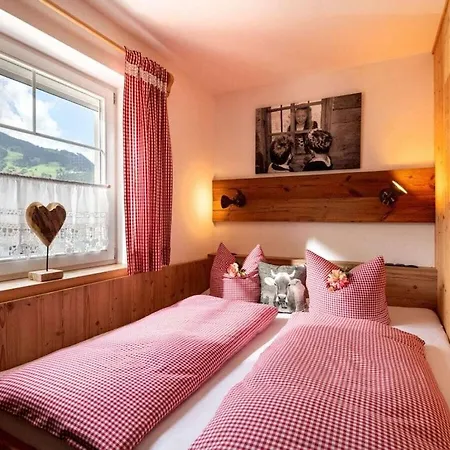 בית נופש In Zillertal With 1 Bedroom